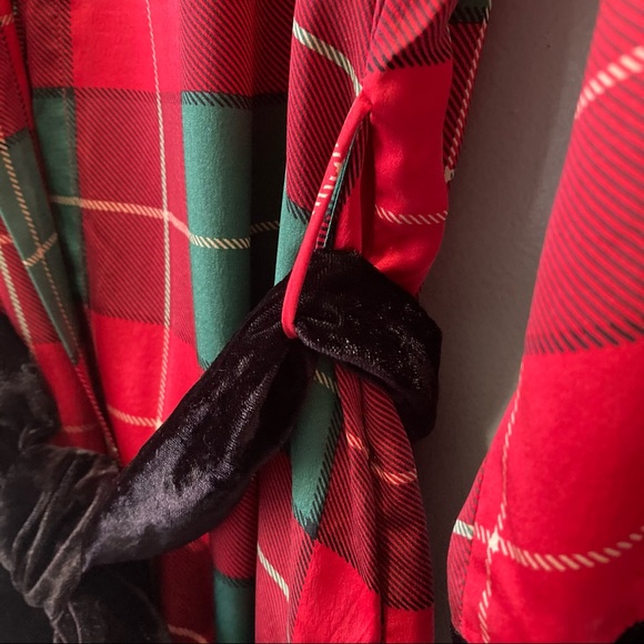 90s Vintage Silk & Velvet Belted Robe La Senza Green and Black Plaid - Picture 8 of 12